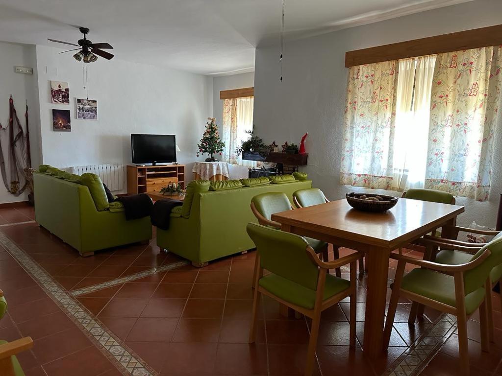 La Casa Barata, Casa Rural Cedillo 外观 照片