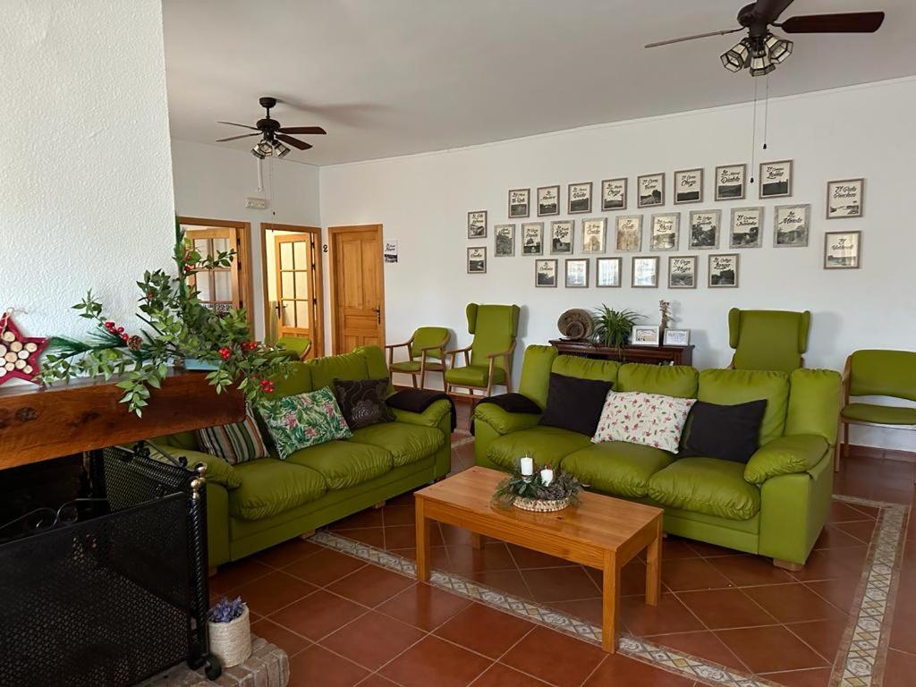 La Casa Barata, Casa Rural Cedillo 外观 照片