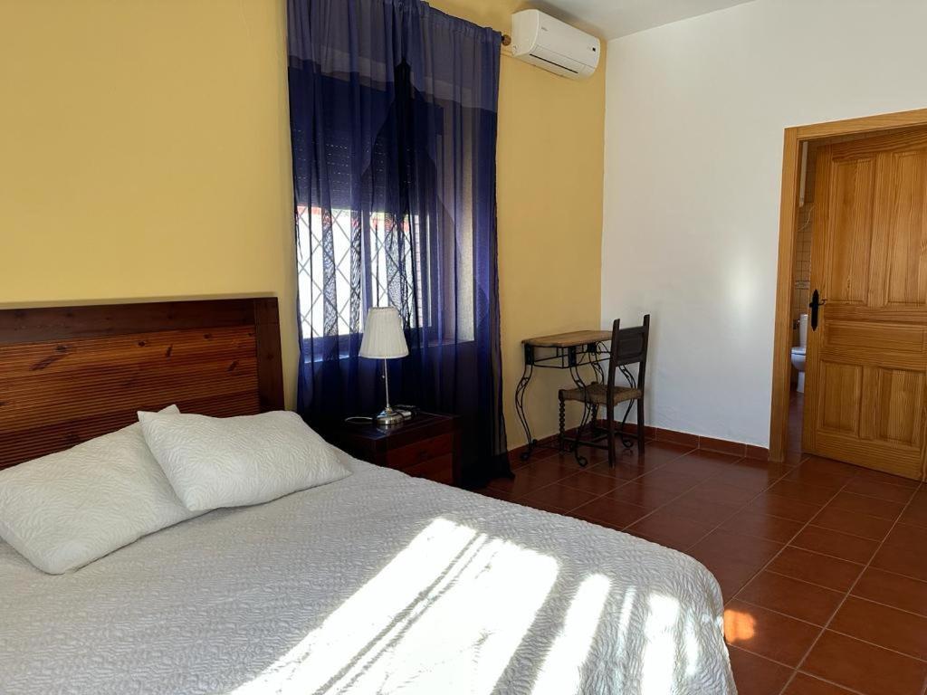 La Casa Barata, Casa Rural Cedillo 外观 照片