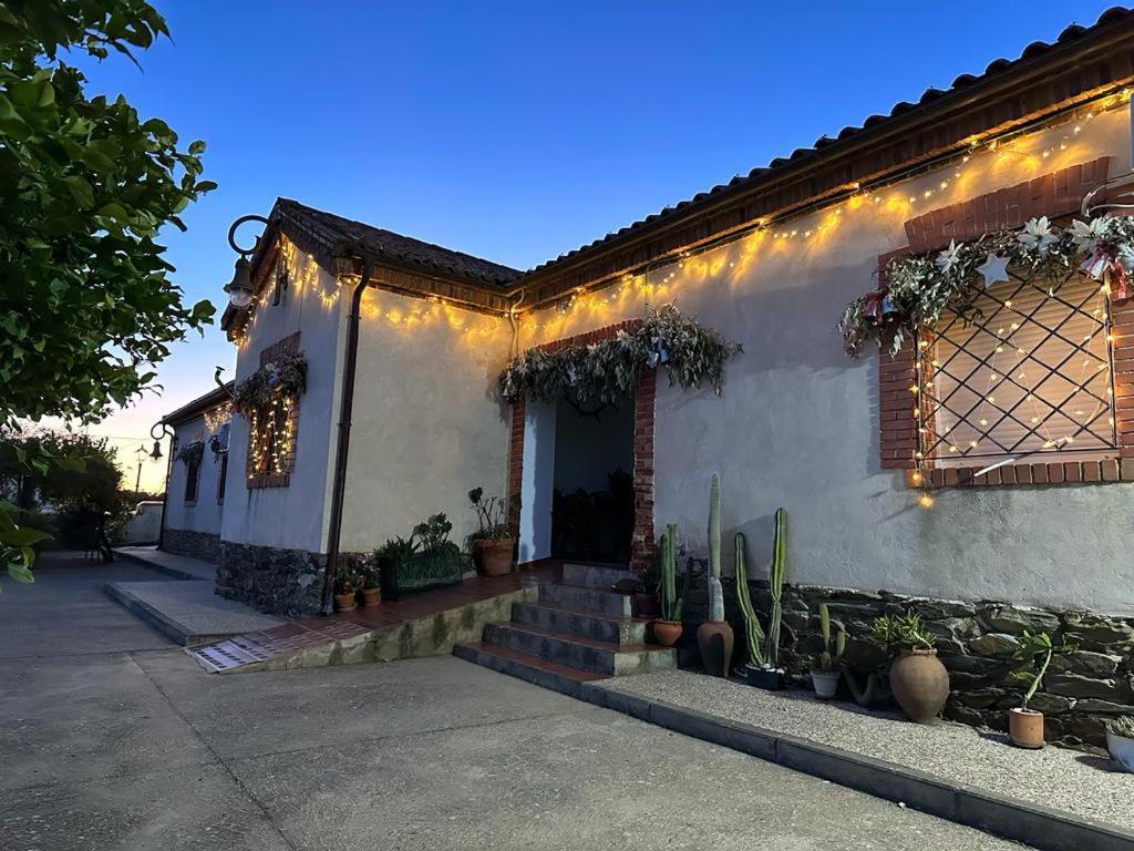 La Casa Barata, Casa Rural Cedillo 外观 照片